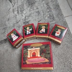 KEEPSAKE the Label The Bearingers Festive Ornament Collection - Red and Gold